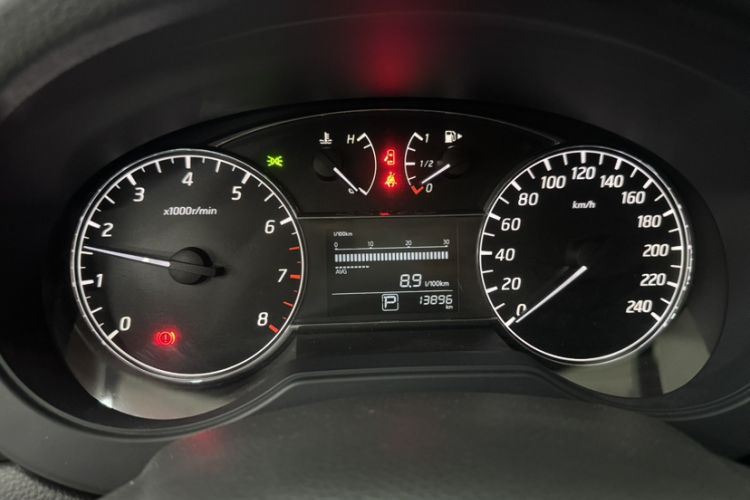 Used Nissan Tiida 2024 1.6L CVT Cool Dynamic Edition Odometer Close Up