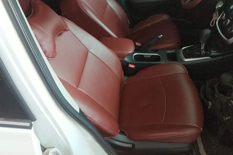 Used Nissan Tiida 2024 1.6L CVT Cool Dynamic Edition Right Front Seat