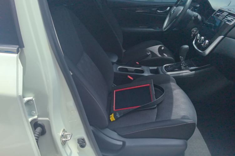 Used Nissan Tiida 2024 1.6L CVT Cool Dynamic Edition Right Front Seat