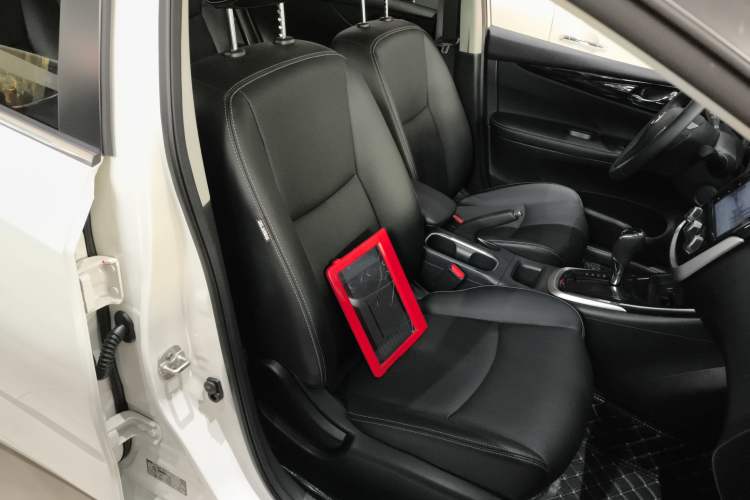 Used Nissan Tiida 2024 1.6L CVT Smart Drive Edition Right Front Seat