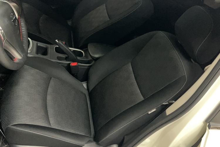 Used Nissan Tiida 2024 1.6L CVT Cool Dynamic Edition Right Front Seat