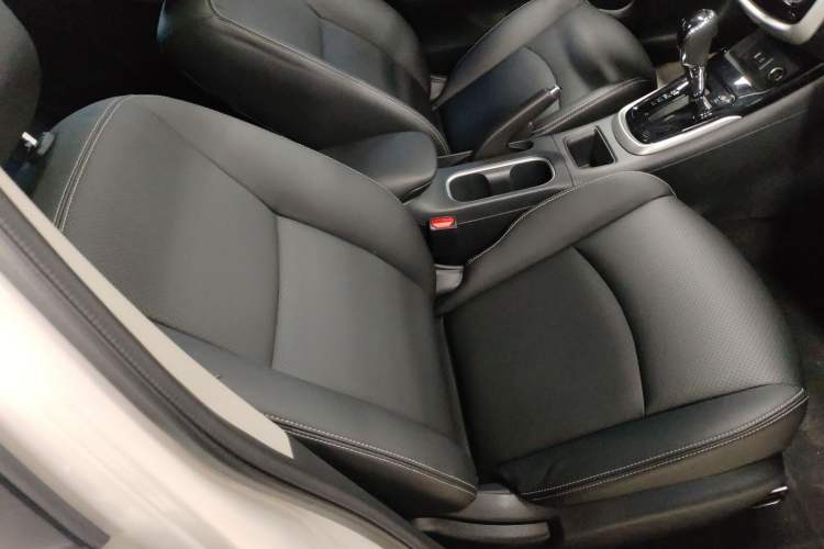 Used Nissan Tiida 2024 1.6L CVT Smart Drive Edition Right Front Seat