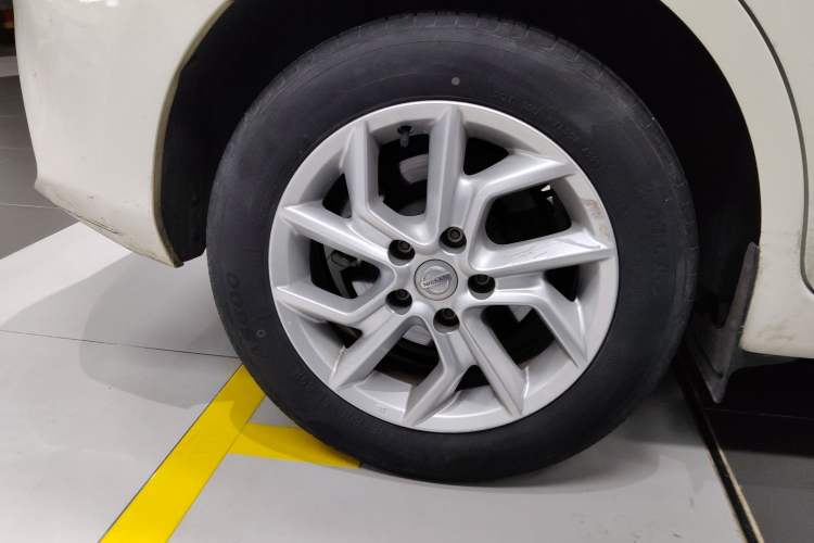 Used Nissan Tiida 2024 1.6L CVT Smart Drive Edition Right Rear Wheel Hub