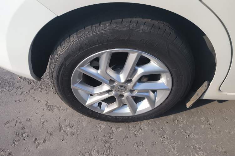 Used Nissan Tiida 2024 1.6L CVT Smart Drive Edition Right Rear Wheel Hub