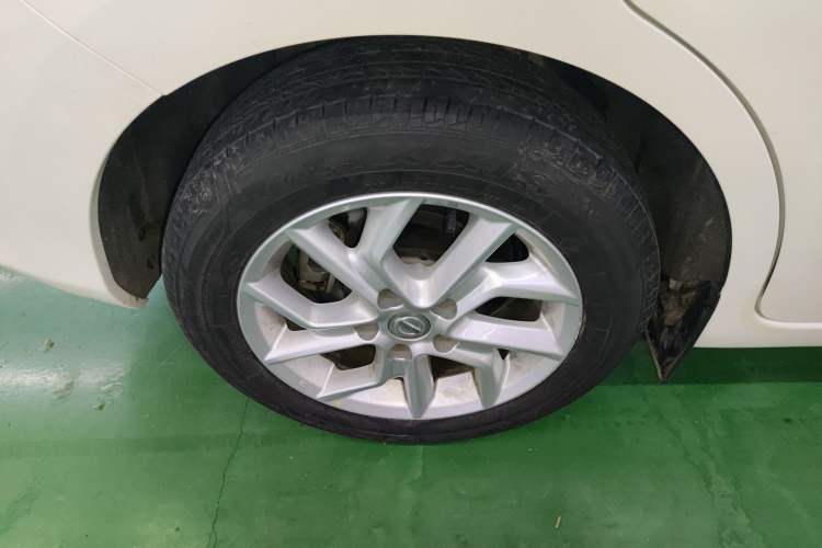 Used Nissan Tiida 2024 1.6L CVT Cool Dynamic Edition Right Rear Wheel Hub