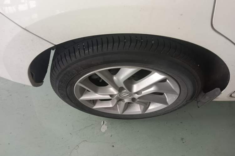 Used Nissan Tiida 2024 1.6L CVT Cool Dynamic Edition Right Rear Wheel Hub