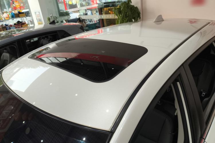 Used Nissan Tiida 2024 1.6L CVT Smart Drive Edition Roof