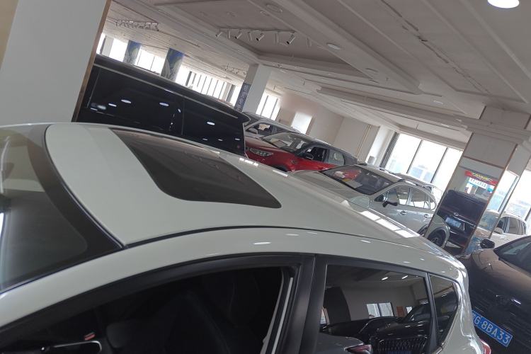 Used Nissan Tiida 2024 1.6L CVT Cool Dynamic Edition Roof