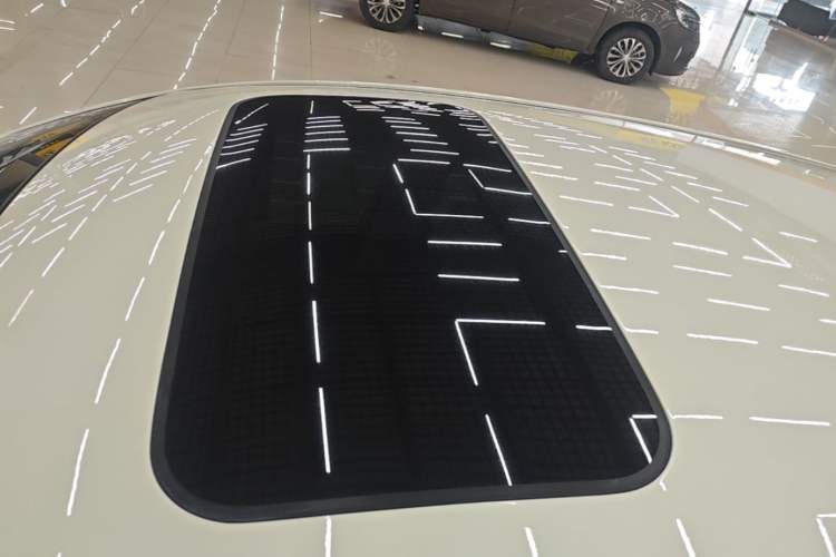 Used Nissan Tiida 2024 1.6L CVT Smart Drive Edition Roof