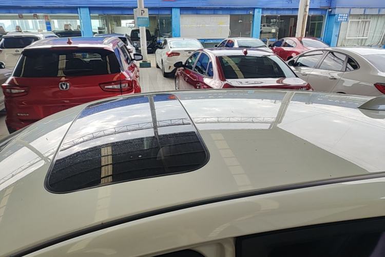 Used Nissan Tiida 2024 1.6L CVT Smart Drive Edition Roof
