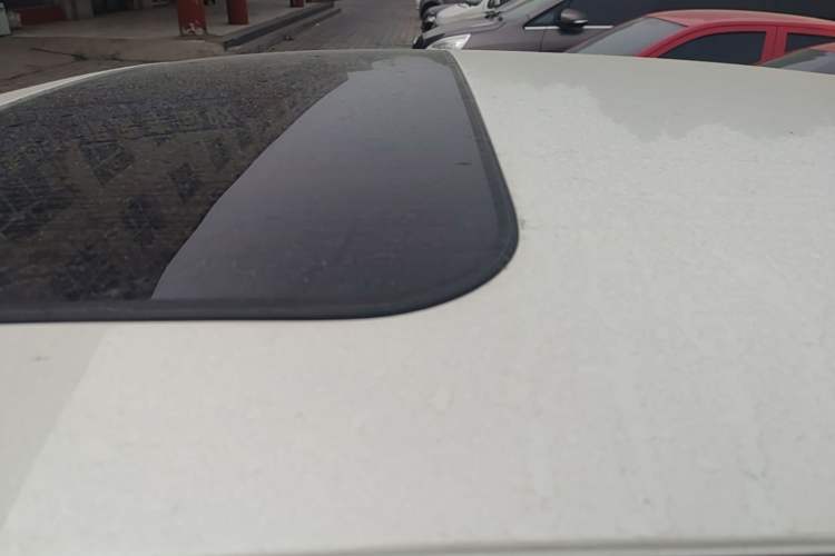 Used Nissan Tiida 2024 1.6L CVT Cool Dynamic Edition Roof