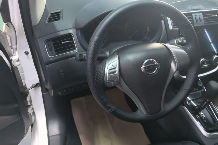 Used Nissan Tiida 2024 1.6L CVT Cool Dynamic Edition Steering Wheel