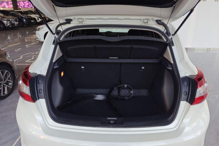 Used Nissan Tiida 2024 1.6L CVT Smart Drive Edition Trunk