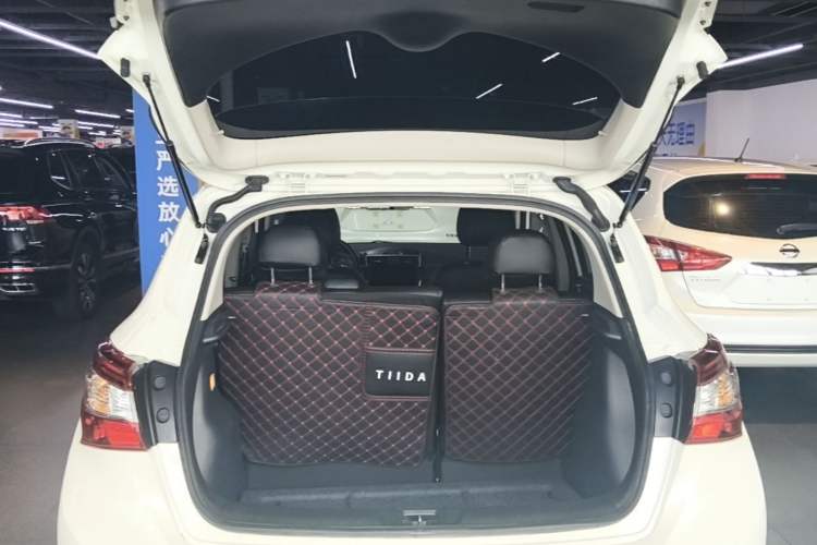 Used Nissan Tiida 2024 1.6L CVT Cool Dynamic Edition Trunk