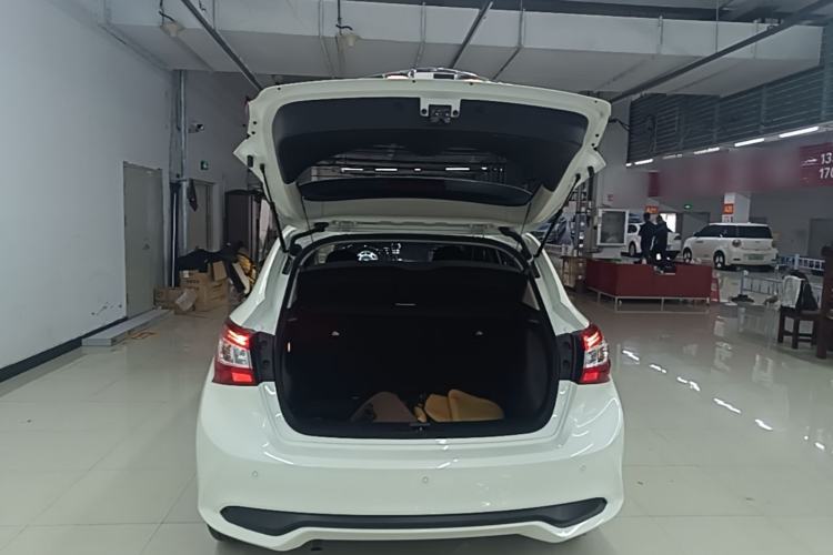 Used Nissan Tiida 2024 1.6L CVT Cool Dynamic Edition Trunk