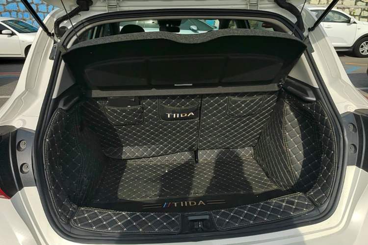 Used Nissan Tiida 2024 1.6L CVT Smart Drive Edition Trunk