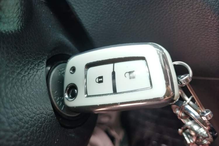Used Nissan Tiida 2024 1.6L CVT Cool Dynamic Edition Vehicle Key