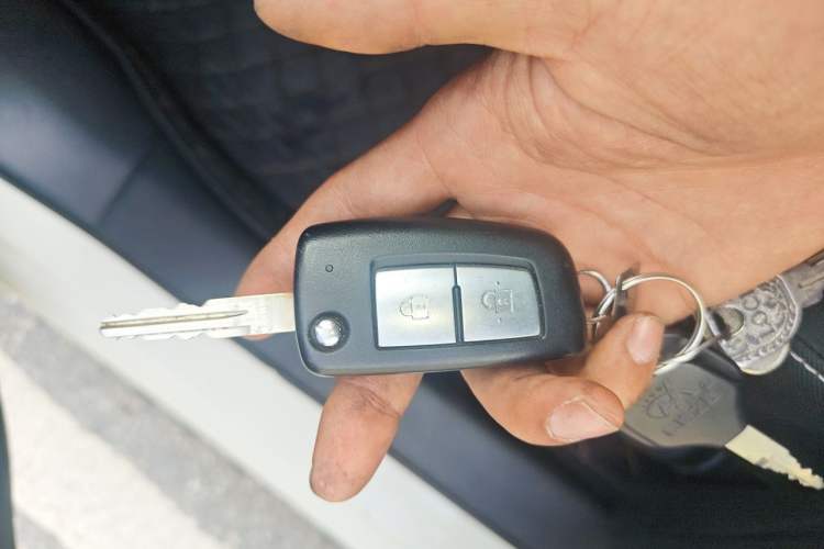 Used Nissan Tiida 2024 1.6L CVT Cool Dynamic Edition Vehicle Key