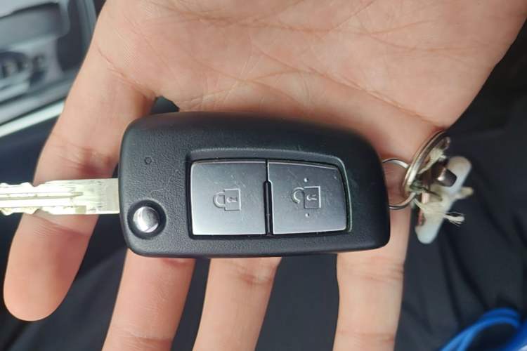 Used Nissan Tiida 2024 1.6L CVT Cool Dynamic Edition Vehicle Key