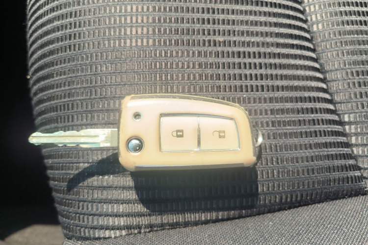 Used Nissan Tiida 2024 1.6L CVT Cool Dynamic Edition Vehicle Key