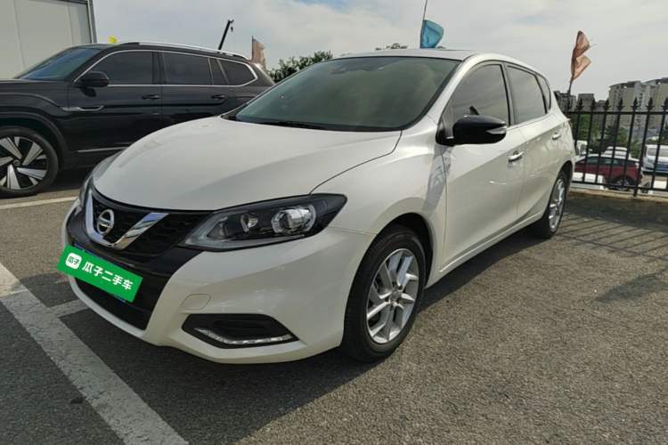 Used Nissan Tiida 2024 1.6L CVT Smart Drive Edition Guazi used car, China used car export, Used car for sale, Used  cars, Cheapest cars for sale