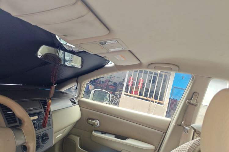 Used Nissan Tiida Sedan 2005 1.6L Headliner