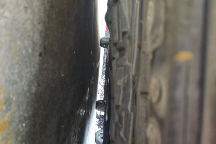 Used Nissan Tiida Sedan 2006 1.6 JC AT Chassis Front