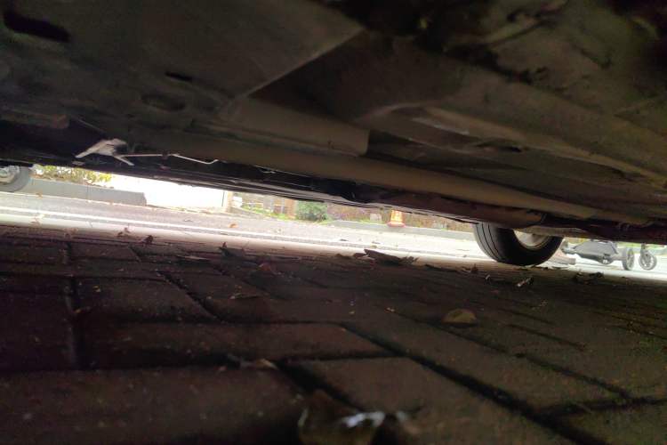 Used Nissan Tiida Sedan 2006 1.6JE AT Chassis Front Left