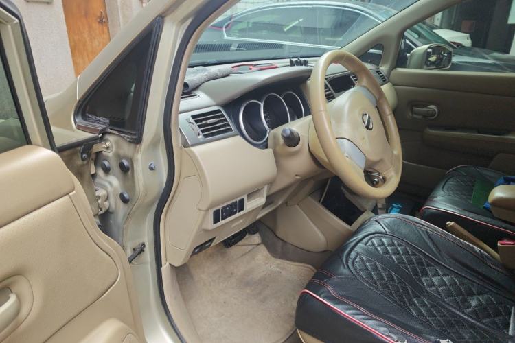 Used Nissan Tiida Sedan 2006 1.6 JC AT Driver Seat