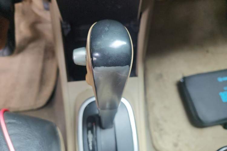 Used Nissan Tiida Sedan 2006 1.6 JC AT Gear Lever