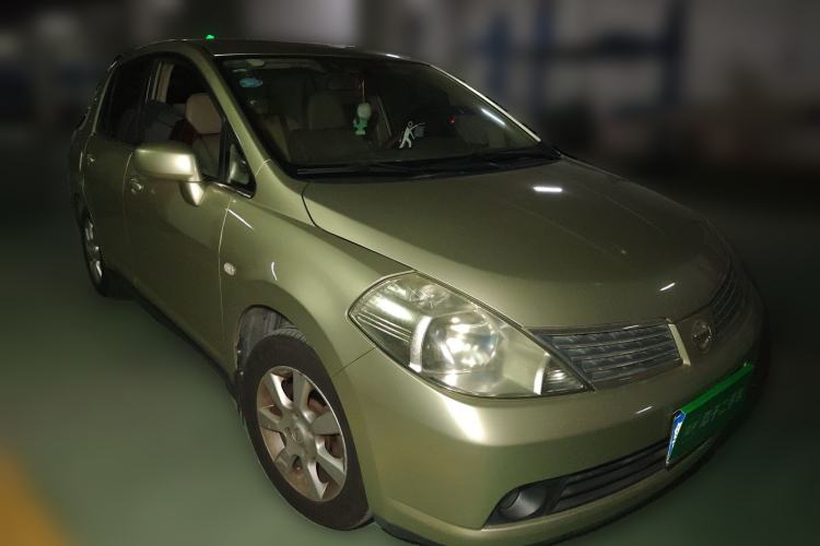 Used Nissan Tiida Sedan 2006 1.6JE MT Front Right 45 Deg