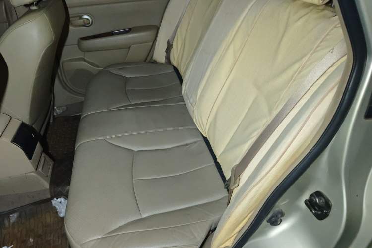 Used Nissan Tiida Sedan 2006 1.6JE MT Left Rear Seat