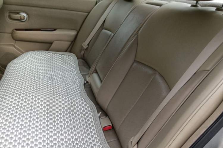 Used Nissan Tiida Sedan 2006 1.6JE AT Left Rear Seat