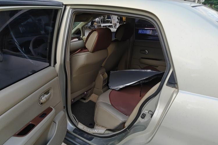 Used Nissan Tiida Sedan 2006 1.6JE AT Left Rear Seat