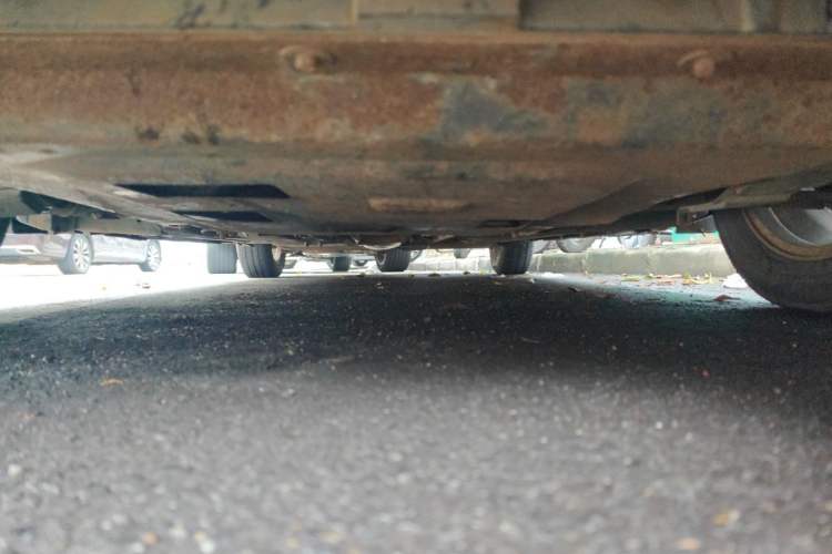 Used Nissan Tiida Sedan 2006 1.6JE AT Chassis Front