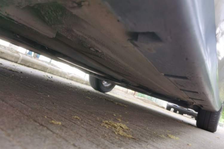 Used Nissan Tiida Sedan 2006 1.6JE AT Chassis Front Left