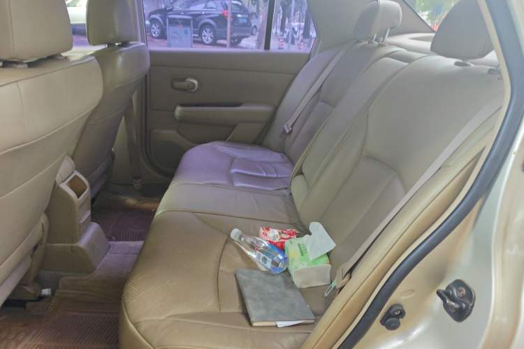 Used Nissan Tiida Sedan 2006 1.6JE AT Left Rear Seat