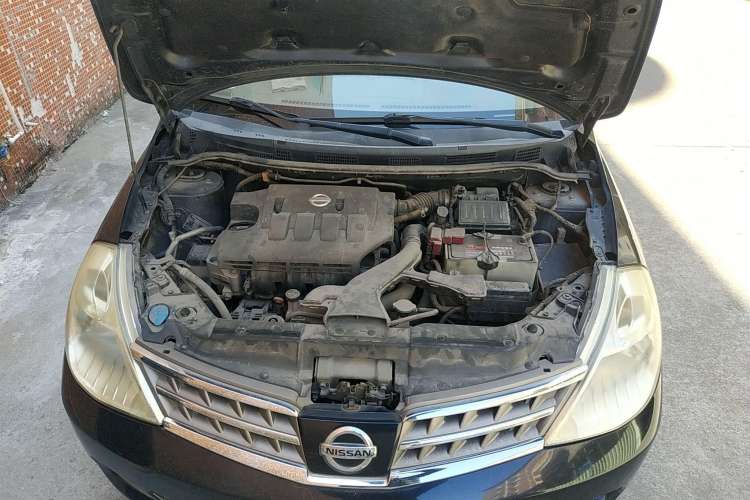 Used Nissan Tiida Sedan 2008 1.6L Automatic Fashion Edition Engine Bay