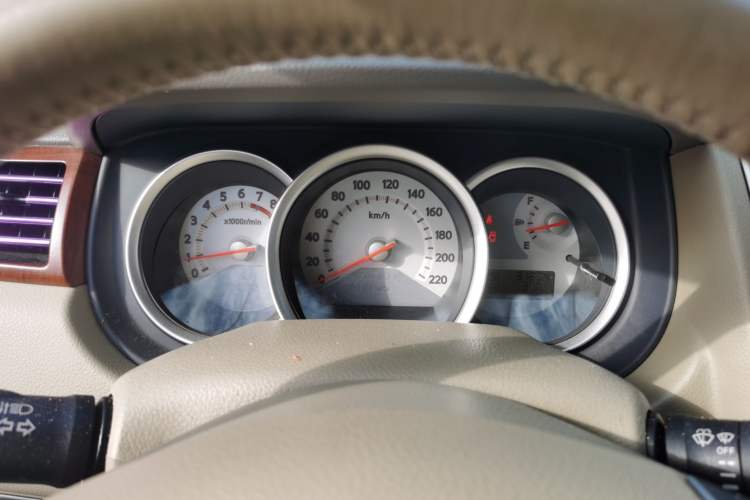Used Nissan Tiida Sedan 2008 1.6L Automatic Smart Version Instrument Cluster