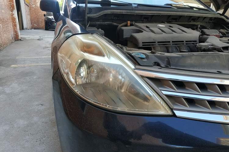 Used Nissan Tiida Sedan 2008 1.6L Automatic Fashion Edition Right Front Headlight