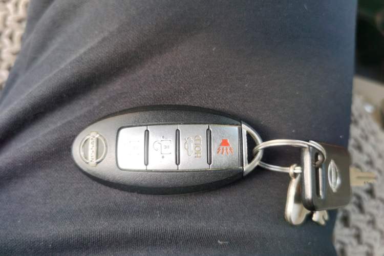Used Nissan Tiida Sedan 2008 1.6L Automatic Smart Version Vehicle Key