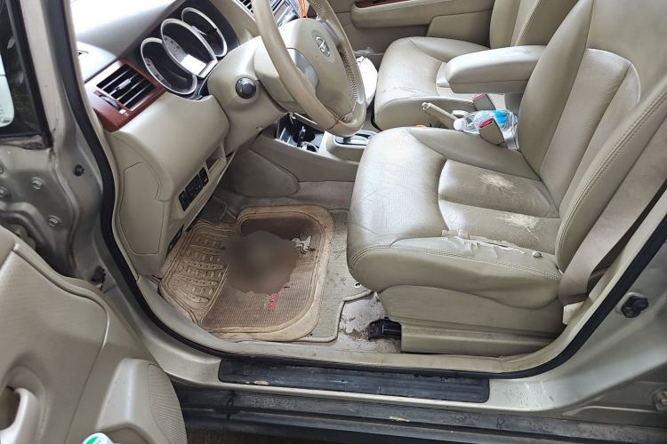 Used Nissan Tiida Sedan 2008 1.6L Automatic Fashion Edition Driver Seat