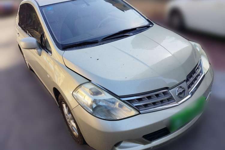 Used Nissan Tiida Sedan 2008 1.6L Automatic Fashion Edition Front Right 45 Deg