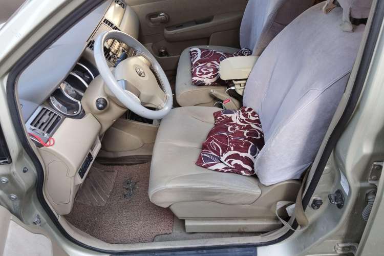 Used Nissan Tiida Sedan 2008 1.6L Automatic Fashion Edition Left Front Seat