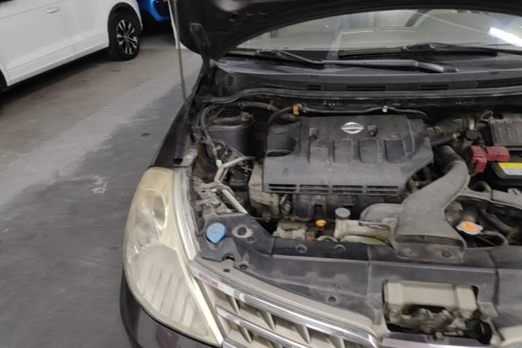 Used Nissan Tiida Sedan 2008 1.6L Automatic Smart Version Engine Bay Right