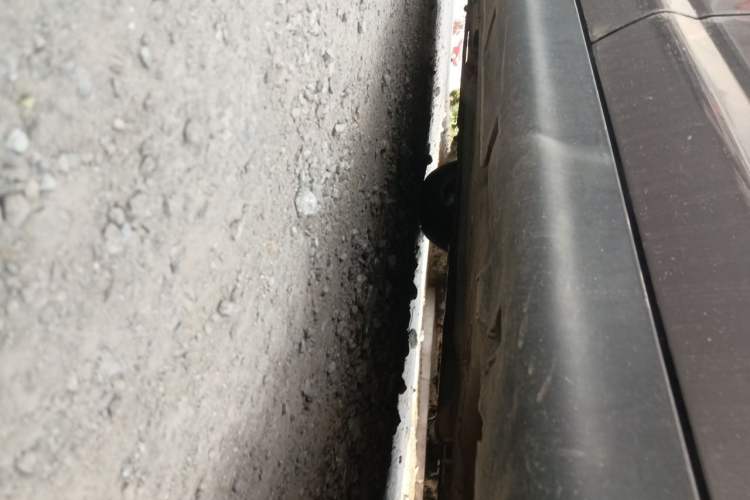 Used Nissan Tiida Sedan 2008 1.6L Manual Fashion Edition Chassis Rear Left