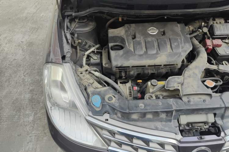 Used Nissan Tiida Sedan 2008 1.6L Manual Fashion Edition Engine Bay Right