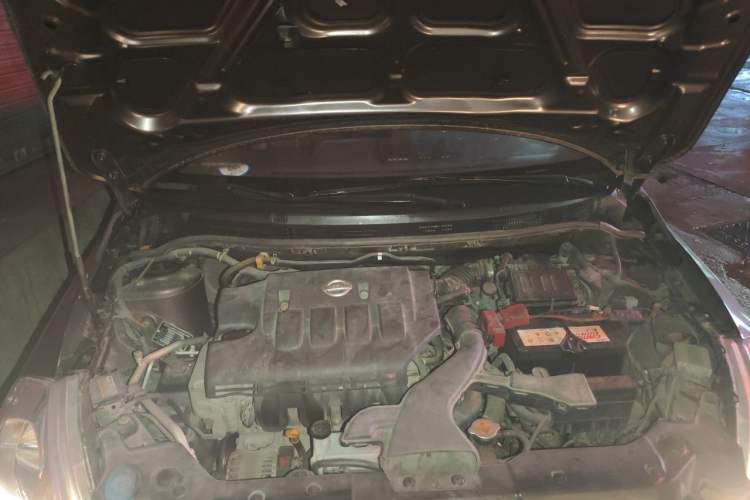 Used Nissan Tiida Sedan 2008 1.6L Automatic Smart Version Engine Bay
