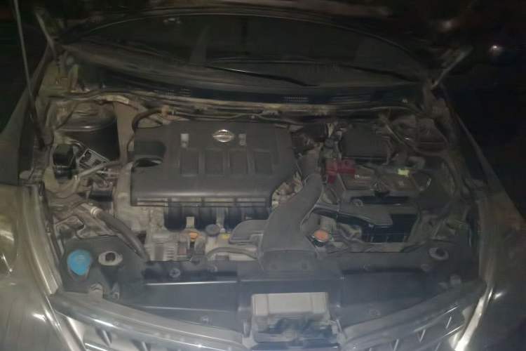 Used Nissan Tiida Sedan 2008 1.6L Manual Fashion Edition Engine Bay