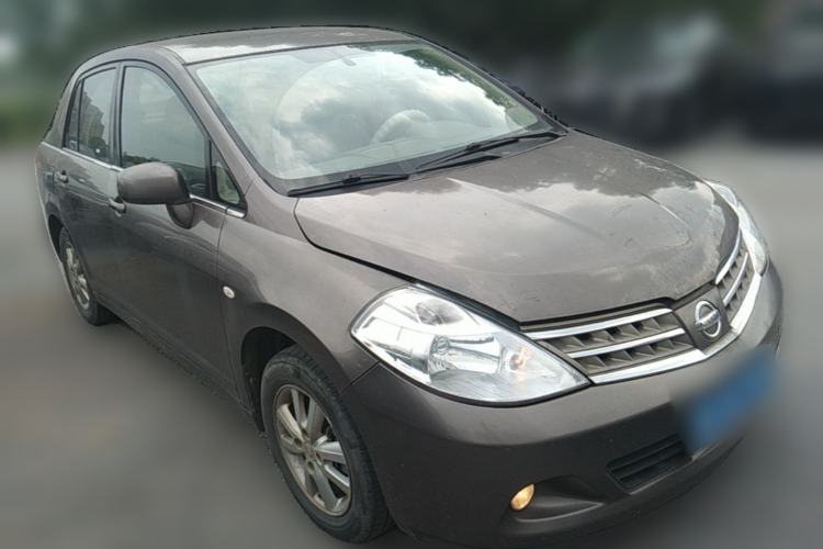 Used Nissan Tiida Sedan 2008 1.6L Automatic Smart Version Front Right 45 Deg